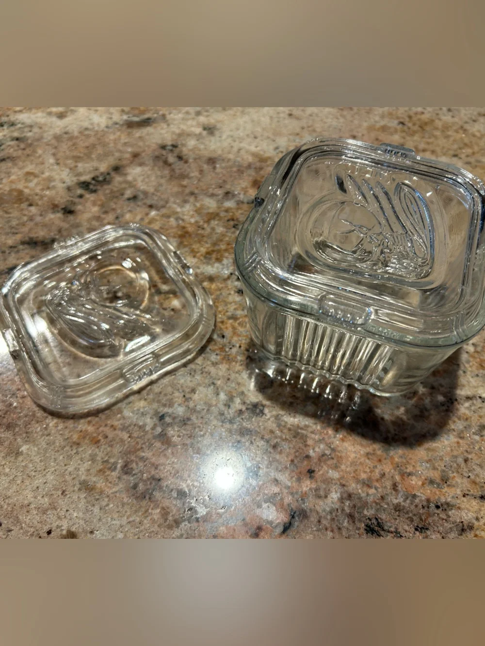 Vintage Ribbed Federal Glass Refrigerator Box w/ (2) Embossed Lids. 4.25”x2.75”